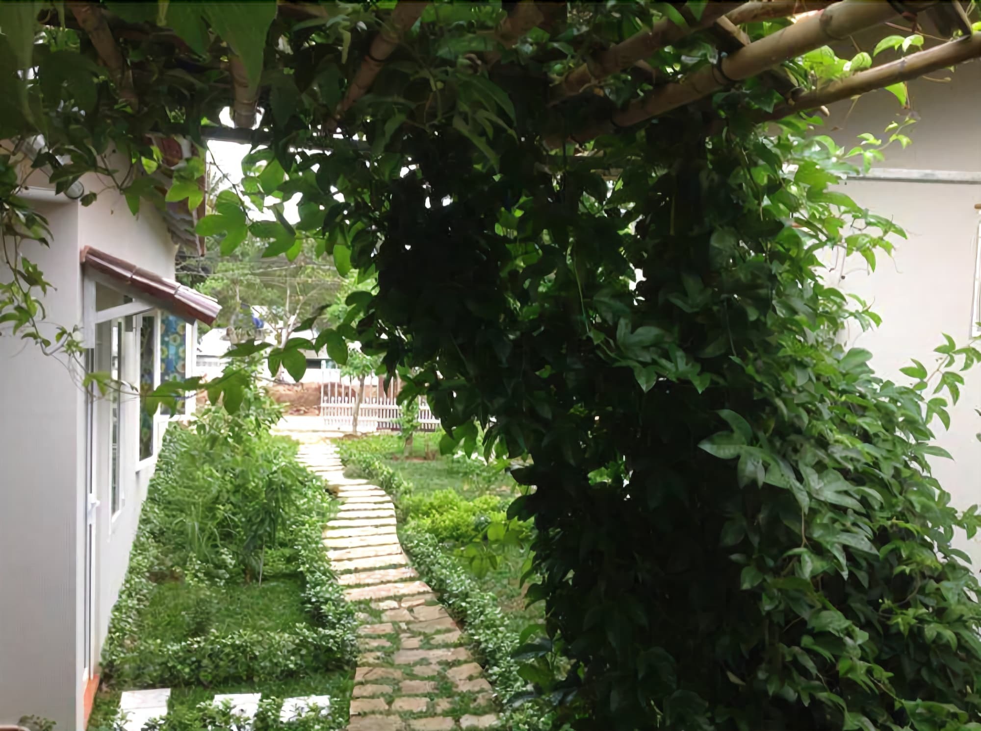 Manh Duyen Garden Homestay Дуонг-Донг Экстерьер фото